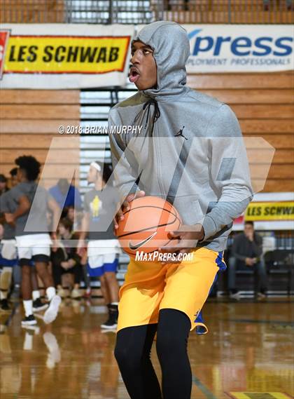 Thumbnail 2 in Grant vs Jefferson (Les Schwab Invitational) photogallery.