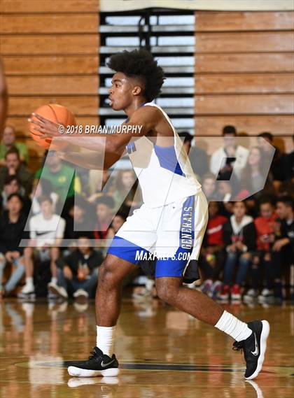 Thumbnail 2 in Grant vs Jefferson (Les Schwab Invitational) photogallery.