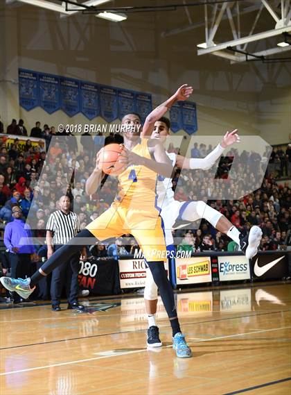 Thumbnail 3 in Grant vs Jefferson (Les Schwab Invitational) photogallery.