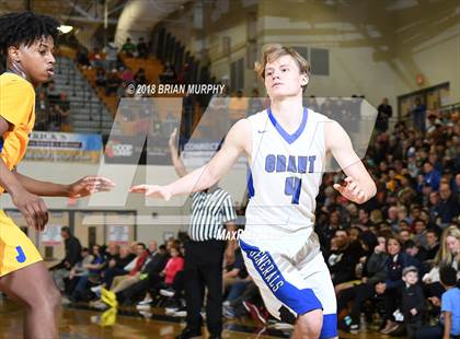Thumbnail 3 in Grant vs Jefferson (Les Schwab Invitational) photogallery.
