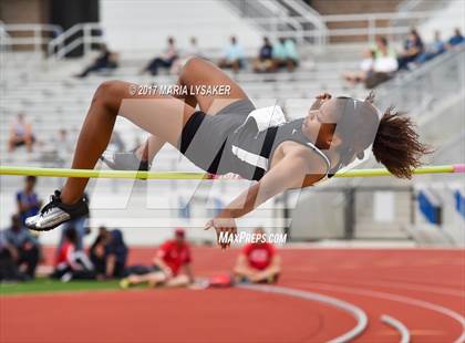 Thumbnail 3 in UIL Regional Track & Field Meet R3 photogallery.