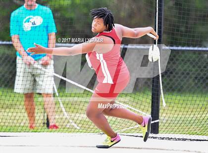 Thumbnail 1 in UIL Regional Track & Field Meet R3 photogallery.
