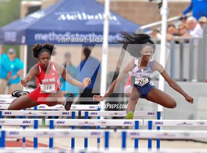 Thumbnail 1 in UIL Regional Track & Field Meet R3 photogallery.