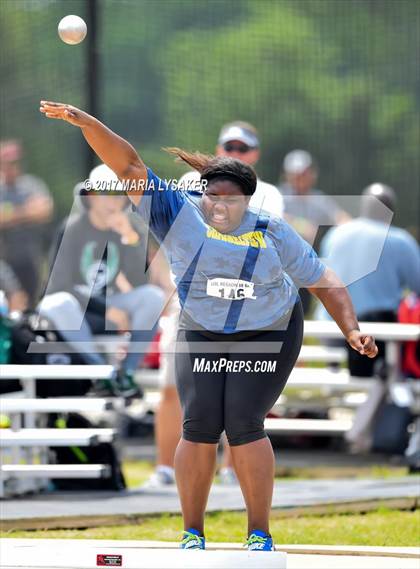Thumbnail 2 in UIL Regional Track & Field Meet R3 photogallery.