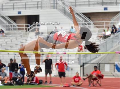 Thumbnail 3 in UIL Regional Track & Field Meet R3 photogallery.