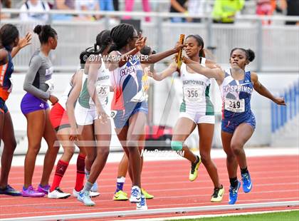 Thumbnail 1 in UIL Regional Track & Field Meet R3 photogallery.
