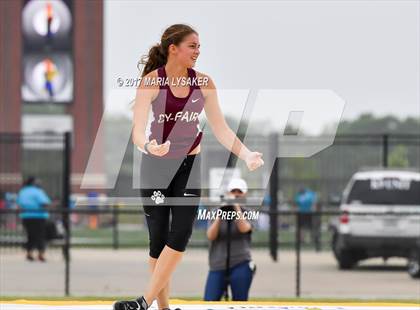 Thumbnail 2 in UIL Regional Track & Field Meet R3 photogallery.