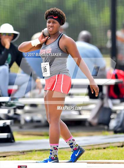 Thumbnail 2 in UIL Regional Track & Field Meet R3 photogallery.