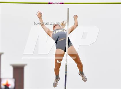 Thumbnail 3 in UIL Regional Track & Field Meet R3 photogallery.
