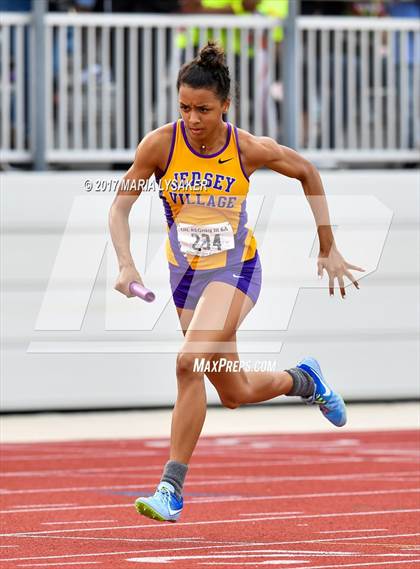 Thumbnail 3 in UIL Regional Track & Field Meet R3 photogallery.