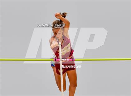 Thumbnail 3 in UIL Regional Track & Field Meet R3 photogallery.
