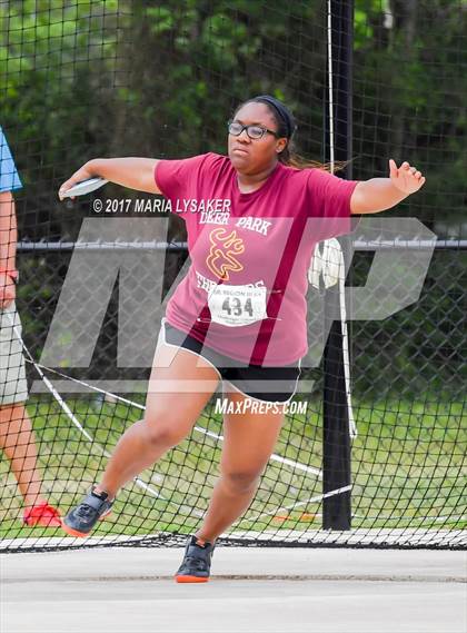 Thumbnail 1 in UIL Regional Track & Field Meet R3 photogallery.