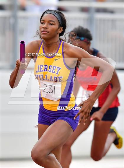 Thumbnail 3 in UIL Regional Track & Field Meet R3 photogallery.