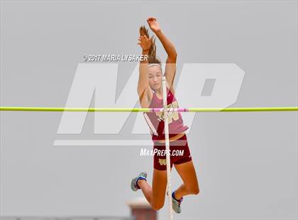 Thumbnail 1 in UIL Regional Track & Field Meet R3 photogallery.
