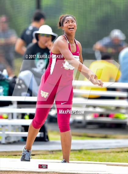 Thumbnail 3 in UIL Regional Track & Field Meet R3 photogallery.
