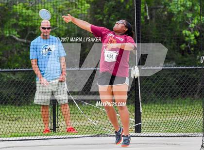 Thumbnail 2 in UIL Regional Track & Field Meet R3 photogallery.