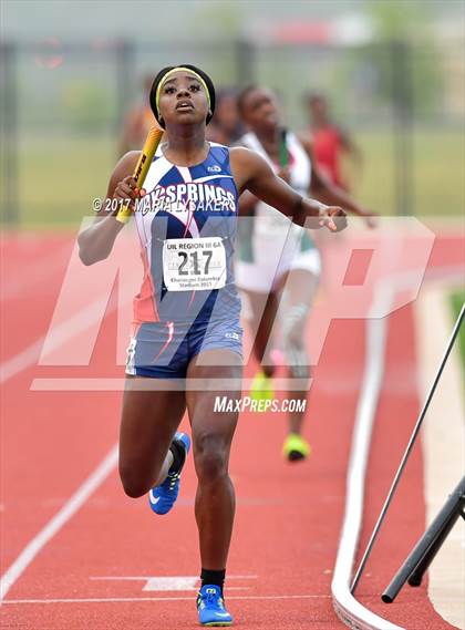 Thumbnail 1 in UIL Regional Track & Field Meet R3 photogallery.