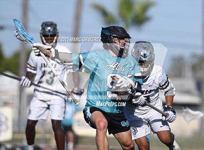 Thumbnail 2 in Aliso Niguel vs. St. John Bosco (CIF-SS Division 2 RD. 3) photogallery.
