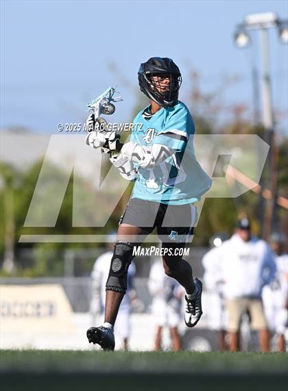 Thumbnail 2 in Aliso Niguel vs. St. John Bosco (CIF-SS Division 2 RD. 3) photogallery.