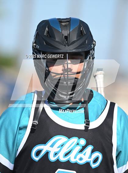 Thumbnail 3 in Aliso Niguel vs. St. John Bosco (CIF-SS Division 2 RD. 3) photogallery.