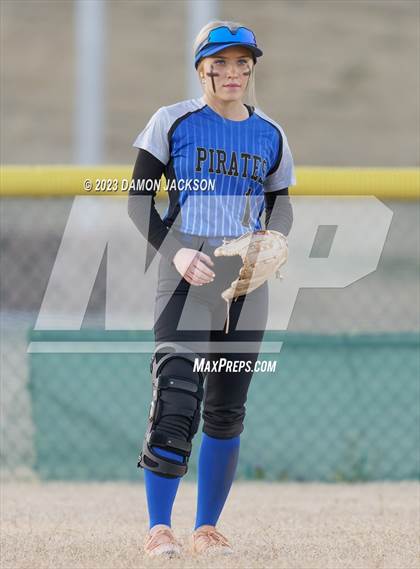 Thumbnail 2 in Moapa Valley vs Pahrump Valley (Sherm Bennett Memorial Tournament) photogallery.