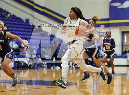 Thumbnail 2 in DeSoto vs. Shoemaker (UIL 6A Bi-District) photogallery.