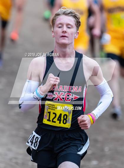 Thumbnail 1 in CIF State Cross Country Championships (Boys D3 Race) photogallery.
