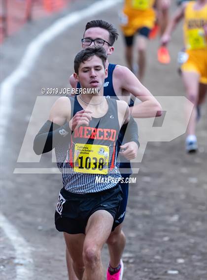 Thumbnail 1 in CIF State Cross Country Championships (Boys D3 Race) photogallery.