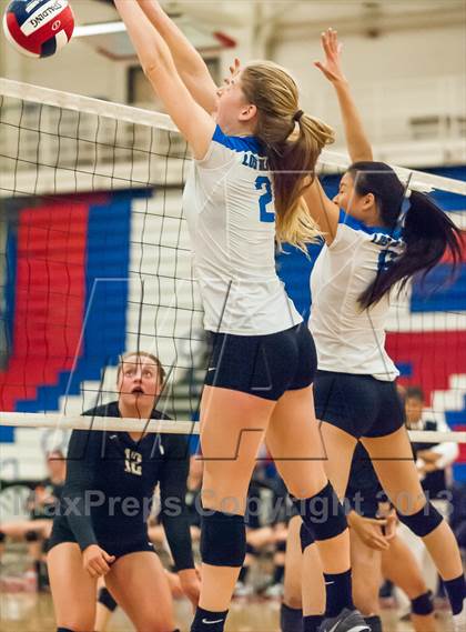 Thumbnail 3 in Archbishop Mitty vs. Los Altos (CIF CCS D2 Final) photogallery.
