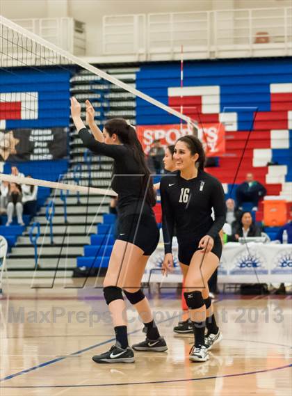 Thumbnail 1 in Archbishop Mitty vs. Los Altos (CIF CCS D2 Final) photogallery.
