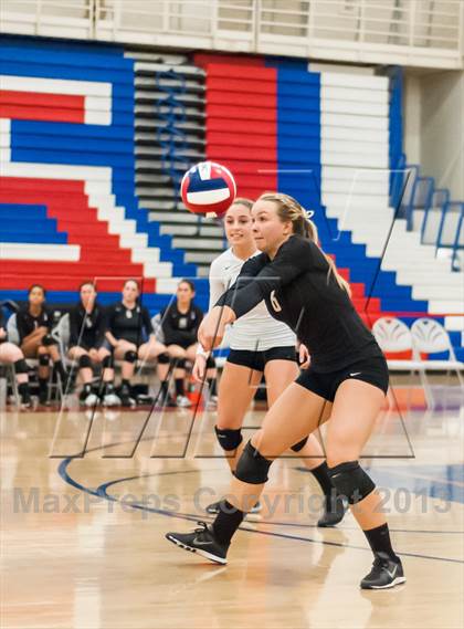 Thumbnail 1 in Archbishop Mitty vs. Los Altos (CIF CCS D2 Final) photogallery.