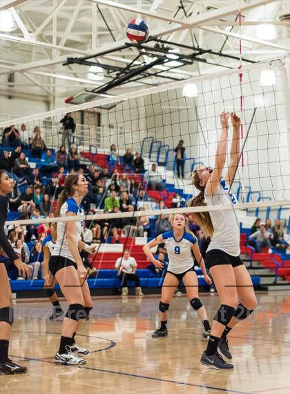 Thumbnail 2 in Archbishop Mitty vs. Los Altos (CIF CCS D2 Final) photogallery.