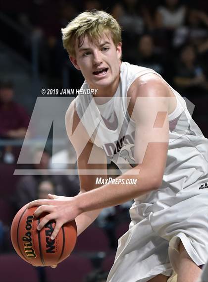 Thumbnail 2 in Elko vs. Chaparral (NIAA 3A Semifinal) photogallery.