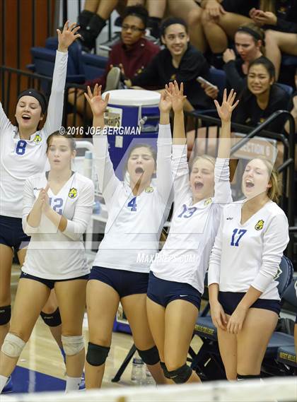 Thumbnail 3 in Garces Memorial vs. Exeter (CIF D2 Central Section Final) photogallery.
