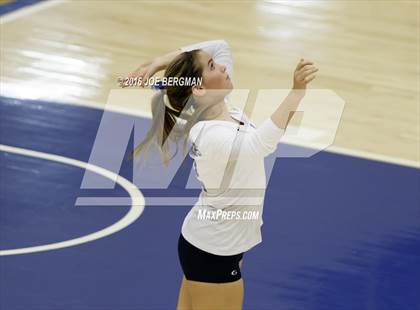 Thumbnail 2 in Garces Memorial vs. Exeter (CIF D2 Central Section Final) photogallery.