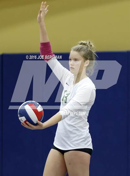 Thumbnail 1 in Garces Memorial vs. Exeter (CIF D2 Central Section Final) photogallery.