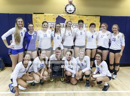 Thumbnail 3 in Garces Memorial vs. Exeter (CIF D2 Central Section Final) photogallery.