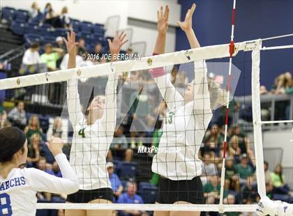Thumbnail 1 in Garces Memorial vs. Exeter (CIF D2 Central Section Final) photogallery.