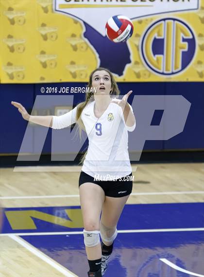 Thumbnail 1 in Garces Memorial vs. Exeter (CIF D2 Central Section Final) photogallery.