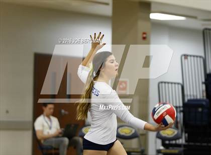 Thumbnail 2 in Garces Memorial vs. Exeter (CIF D2 Central Section Final) photogallery.