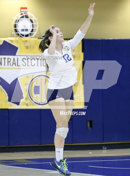 Thumbnail 1 in Garces Memorial vs. Exeter (CIF D2 Central Section Final) photogallery.