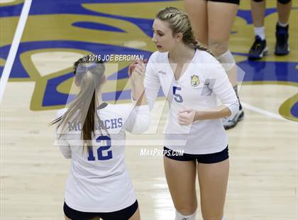 Thumbnail 2 in Garces Memorial vs. Exeter (CIF D2 Central Section Final) photogallery.
