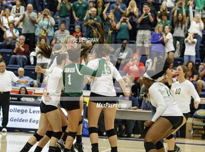 Thumbnail 3 in Garces Memorial vs. Exeter (CIF D2 Central Section Final) photogallery.