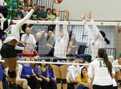 Thumbnail 2 in Garces Memorial vs. Exeter (CIF D2 Central Section Final) photogallery.