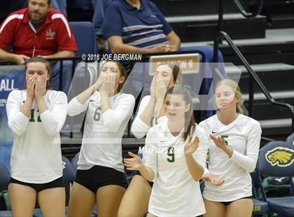 Thumbnail 3 in Garces Memorial vs. Exeter (CIF D2 Central Section Final) photogallery.