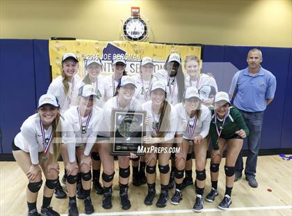 Thumbnail 2 in Garces Memorial vs. Exeter (CIF D2 Central Section Final) photogallery.