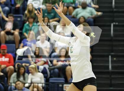 Thumbnail 2 in Garces Memorial vs. Exeter (CIF D2 Central Section Final) photogallery.