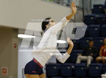 Thumbnail 2 in Garces Memorial vs. Exeter (CIF D2 Central Section Final) photogallery.