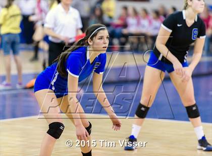 Thumbnail 2 in Ponderosa vs. Longmont (CHSAA 4A Playoff) photogallery.
