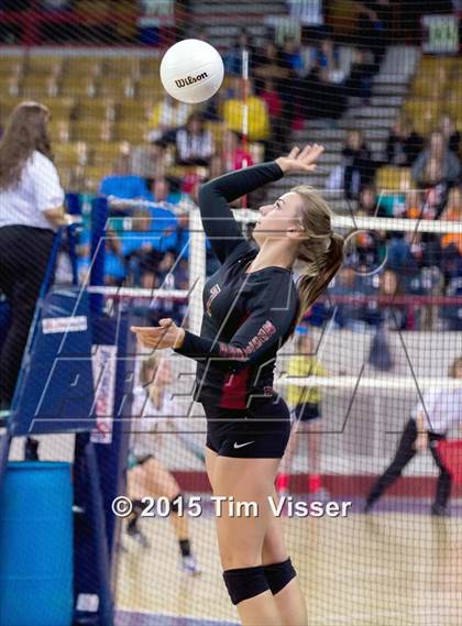 Thumbnail 3 in Ponderosa vs. Longmont (CHSAA 4A Playoff) photogallery.